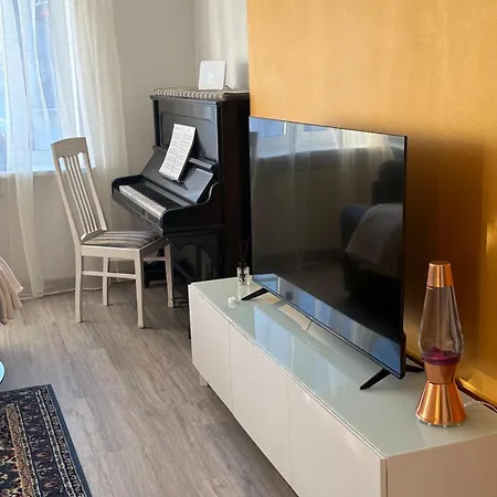 Апартаменты And Cozy In *